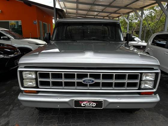 FORD F-1000 3.9 SUPER SÉRIE CS 8V DIESEL 2P MANUAL